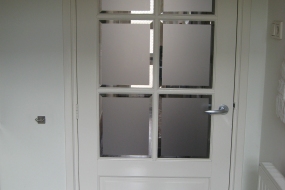 Binnendeur met glaspanelen
