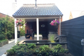Uitzicht op de overkapping